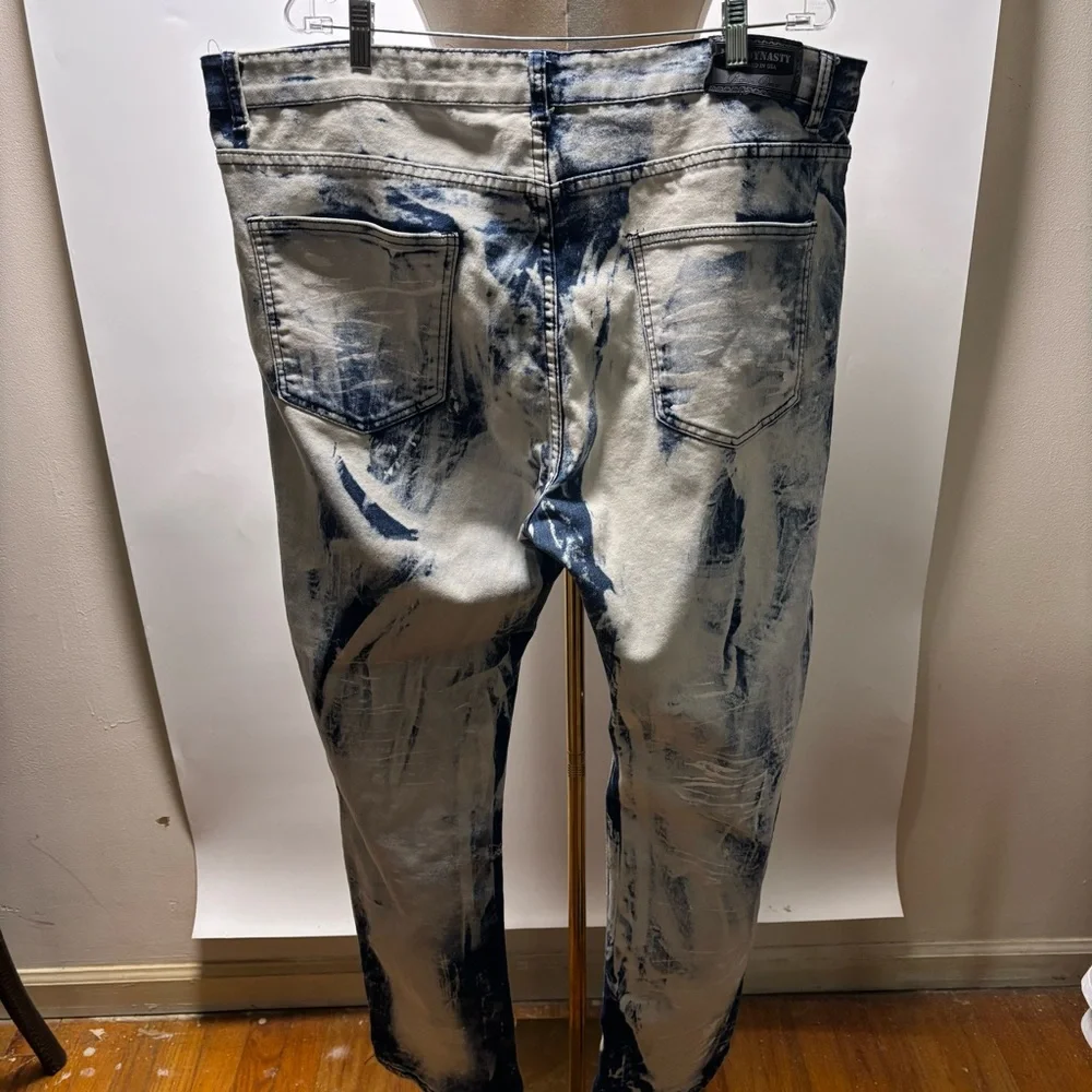 Lion Dynasty Straight Jeans Size 42 - Picture 3 of 11